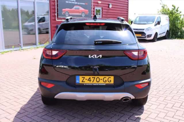 Kia Stonic (2024) thumbnail 5