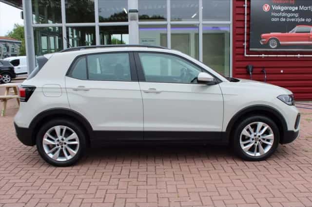 Volkswagen T-Cross (2024) thumbnail 5
