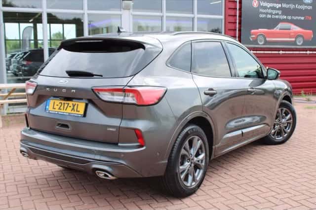 Ford Kuga (2020) thumbnail 3