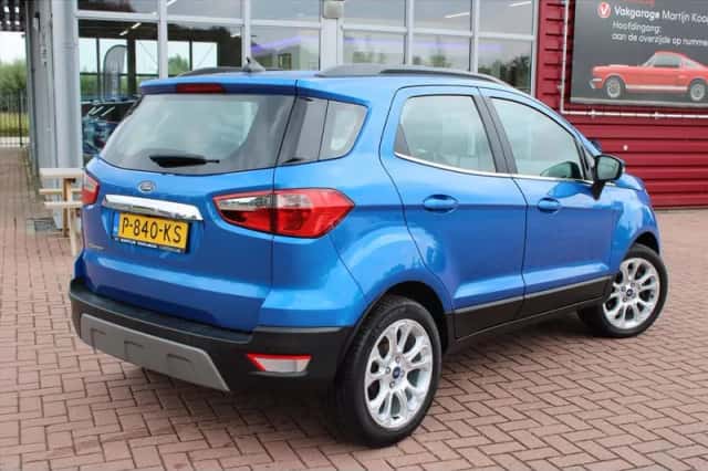 Ford EcoSport (2022) thumbnail 2