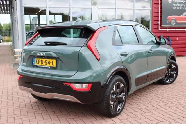 Kia Niro EV (2024) thumbnail 2