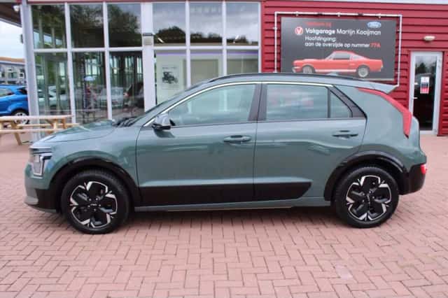 Kia Niro EV (2024) thumbnail 4