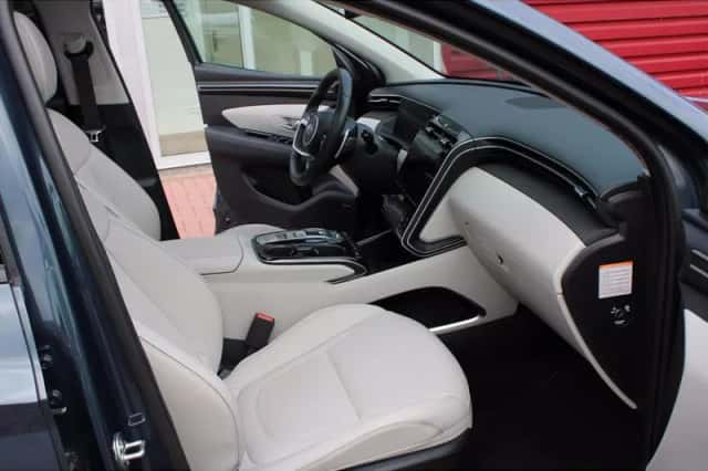 Hyundai Tucson (2024) thumbnail 6