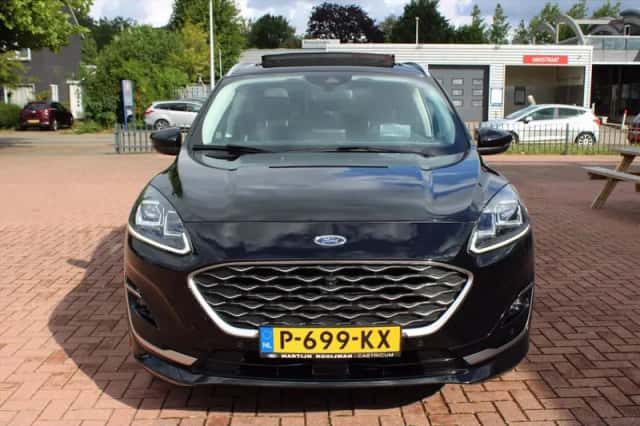 Ford Kuga (2021) thumbnail 5