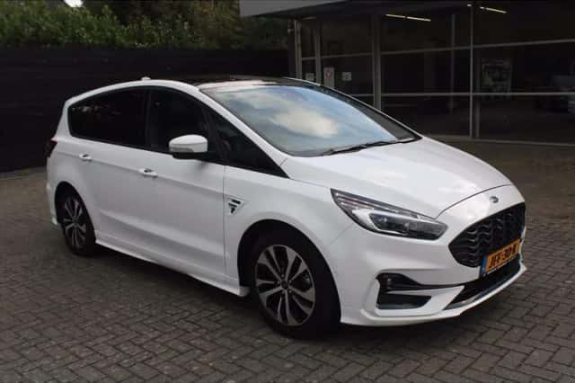 Ford S-Max (2023) thumbnail 4