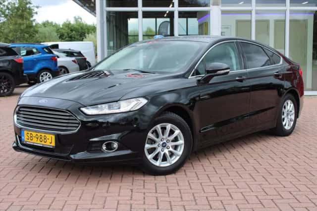 Ford Mondeo (2018) thumbnail 1