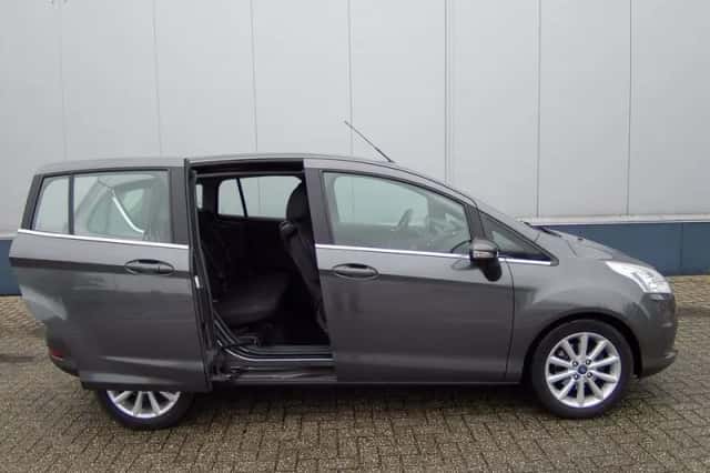 Ford B-Max (2016) thumbnail 4