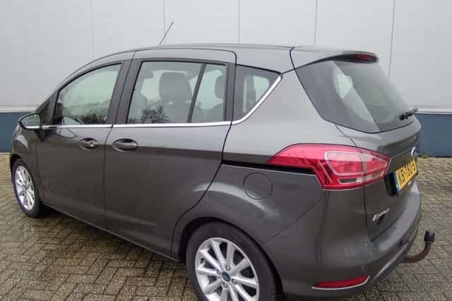 Ford B-Max (2016) thumbnail 6