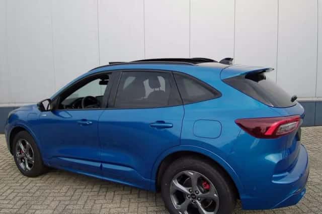 Ford Kuga (2024) thumbnail 5