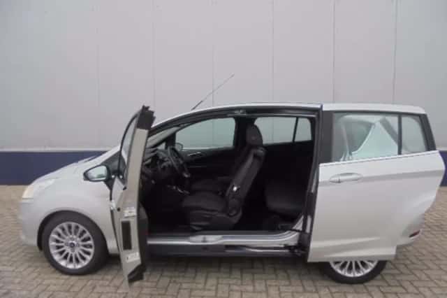 Ford B-Max (2014) thumbnail 5