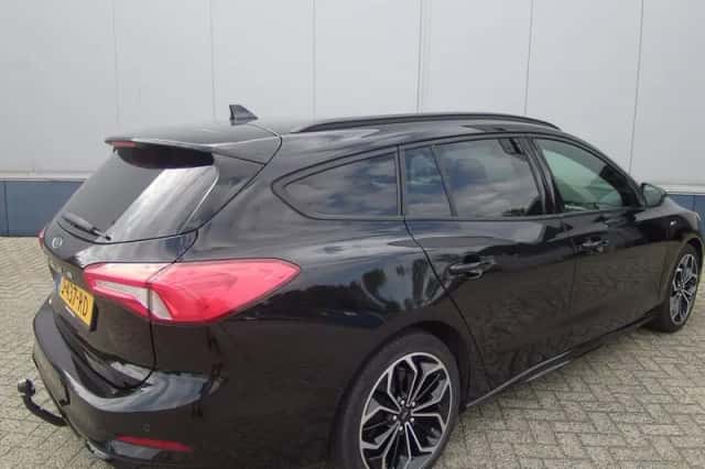 Ford Focus (2020) thumbnail 5