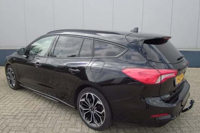 Ford Focus (2020) thumbnail 6