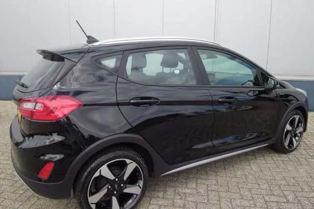 Ford Fiesta (2020) thumbnail 6