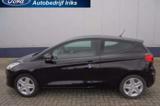 Ford Fiesta (2017) thumbnail 4