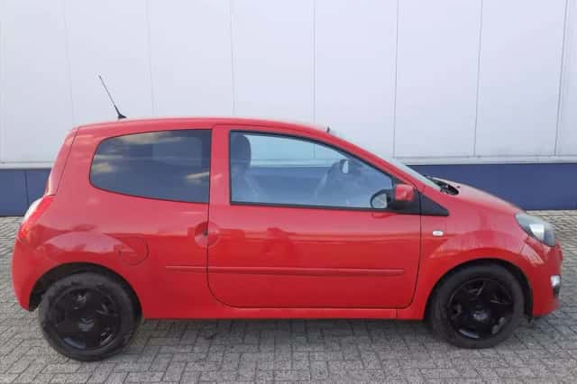 Renault Twingo (2012) thumbnail 3