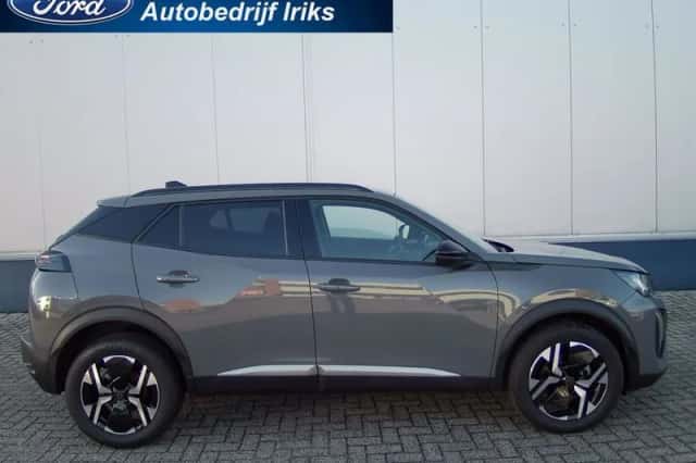 Peugeot 2008 (2024) thumbnail 3