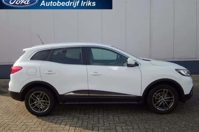 Renault Kadjar (2016) thumbnail 4