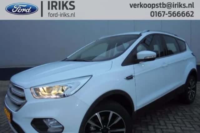 Ford Kuga (2019) thumbnail 1