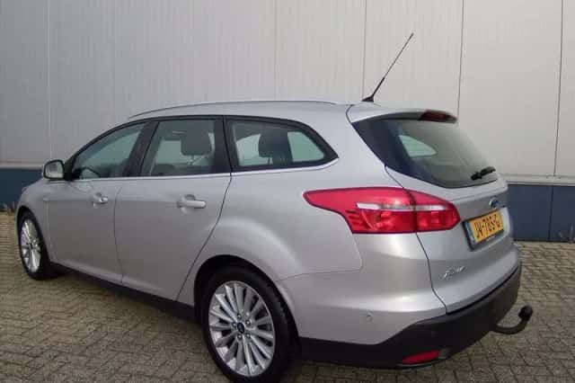 Ford Focus (2016) thumbnail 5