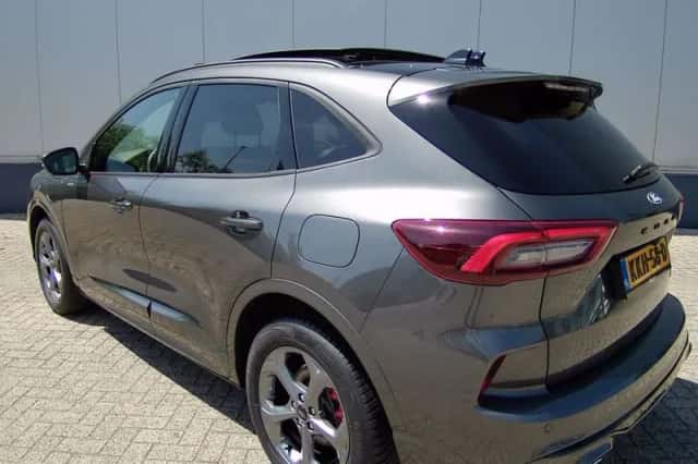 Ford Kuga (2025) thumbnail 5