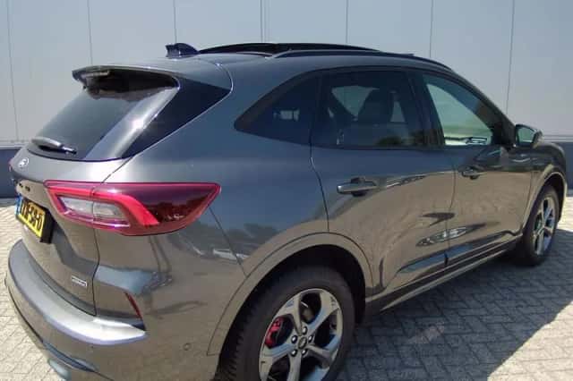 Ford Kuga (2025) thumbnail 6