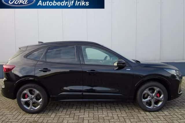 Ford Kuga (2025) thumbnail 3