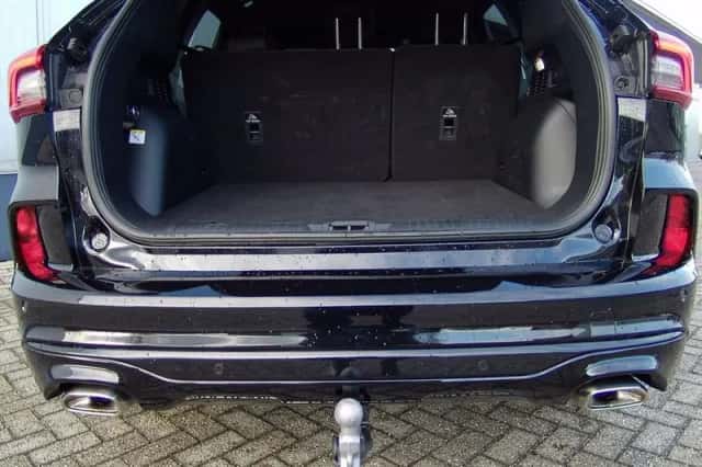 Ford Kuga (2025) thumbnail 6