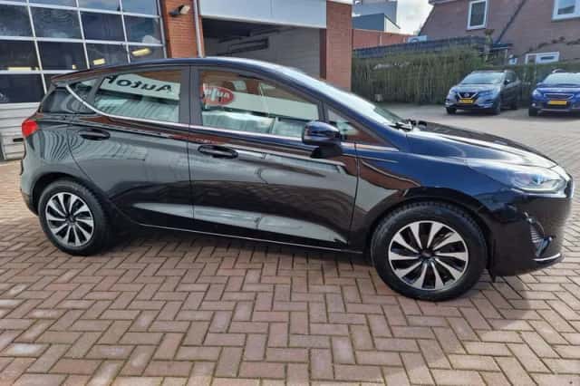 Ford Fiesta (2023) thumbnail 6