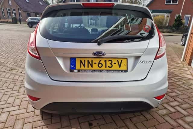 Ford Fiesta (2017) thumbnail 6