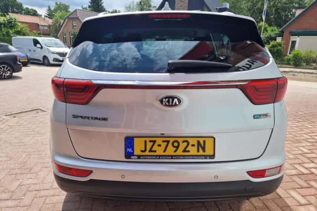 Kia Sportage (2016) thumbnail 6
