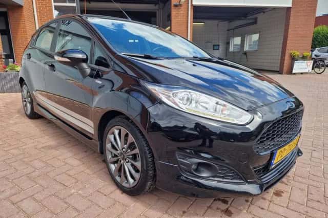 Ford Fiesta (2017) thumbnail 4