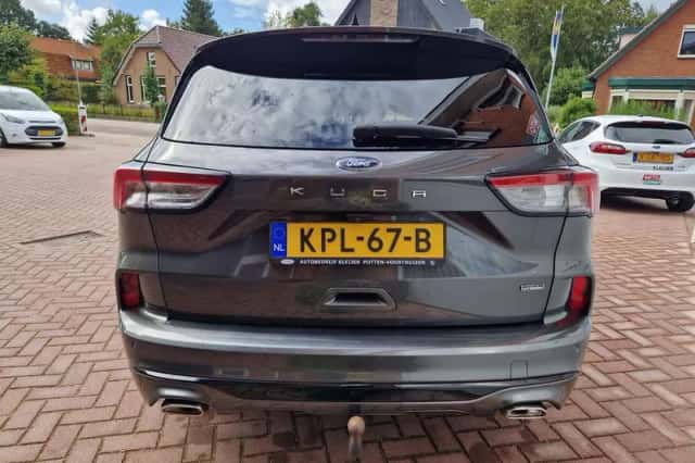 Ford Kuga (2021) thumbnail 6