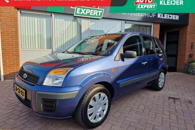 Ford Fusion (2006) thumbnail 1