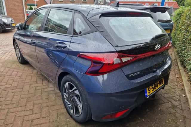 Hyundai i20 (2023) thumbnail 6