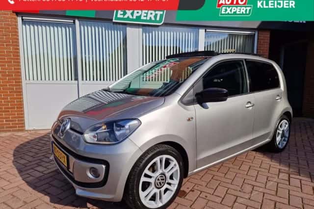 Volkswagen Up! (2014) thumbnail 1