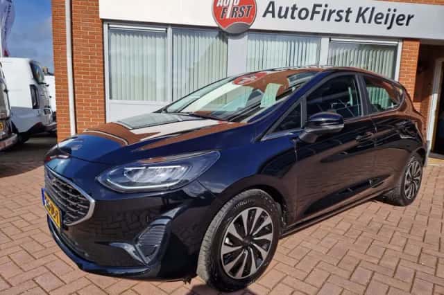 Ford Fiesta (2023) thumbnail 3