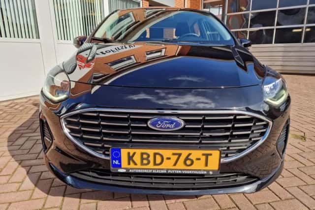 Ford Fiesta (2023) thumbnail 4
