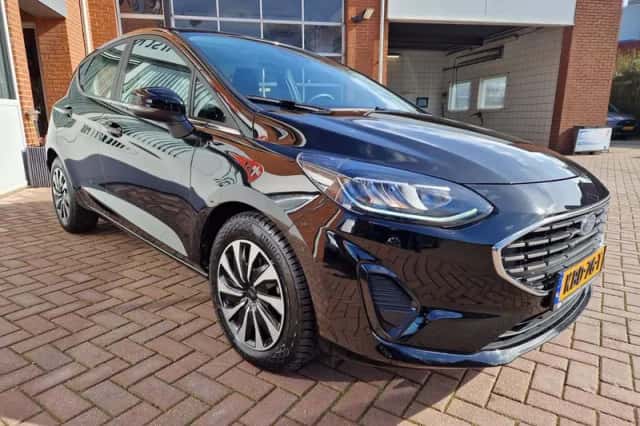 Ford Fiesta (2023) thumbnail 5