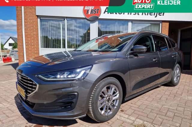 Ford Focus (2023) thumbnail 1