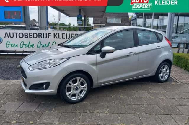 Ford Fiesta (2017) thumbnail 1