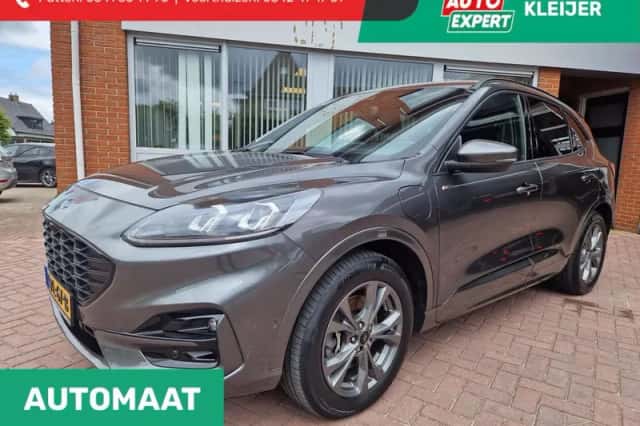 Ford Kuga (2021) thumbnail 1