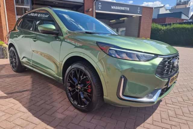 Ford Kuga (2024) thumbnail 5