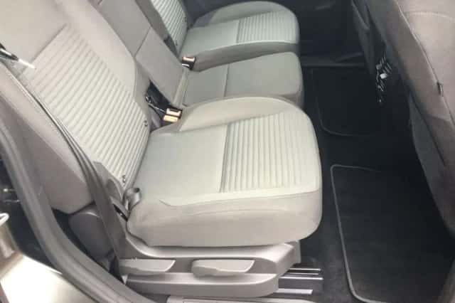 Ford Grand C-max (2016) thumbnail 5