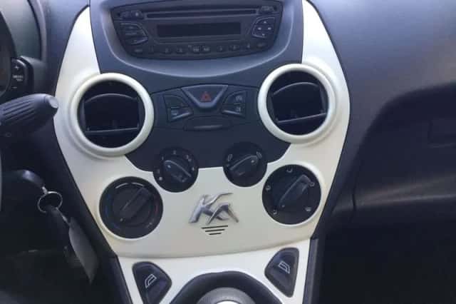 Ford Ka (2011) thumbnail 6