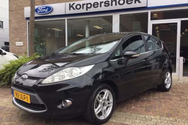 Ford Fiesta (2009) thumbnail 1