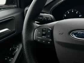 Ford Focus (2021) thumbnail 17