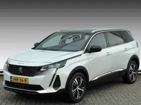 Peugeot 5008 (2023) thumbnail 1