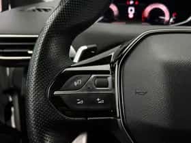 Peugeot 5008 (2023) thumbnail 17