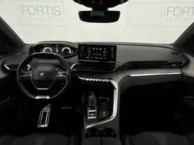 Peugeot 5008 (2023) thumbnail 3