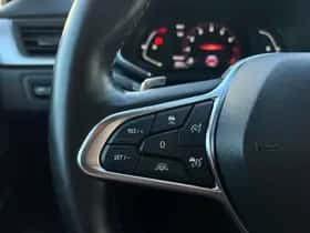 Renault Captur (2022) thumbnail 19